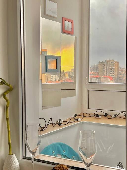 City View Studio In The Heart Of Bucharest Daire Dış mekan fotoğraf